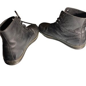 Doc Martens Men 10M Women 11 Euro 43